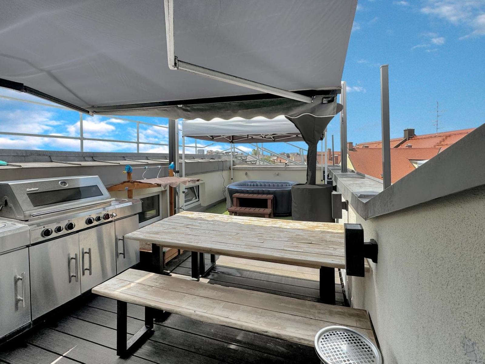 6 Zimmer Maisonette-Penthouse Pool Dachterrasse Luxus Munique Exterior foto