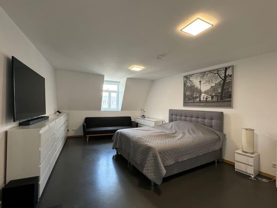 6 Zimmer Maisonette-Penthouse Pool Dachterrasse Luxus Munique Exterior foto